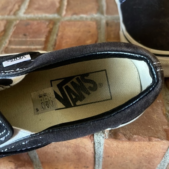 Vans Classic Slip On Black Sneakers - Picture 6 of 7